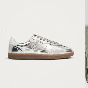 Alohas Tb. 490 Rife Sneaker Silver Size 39